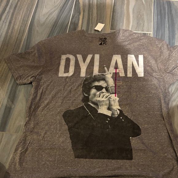 Bob Dylan 45 Revolution Men's Charcoal Graphic Tee - NWT - Picture 2 of 7